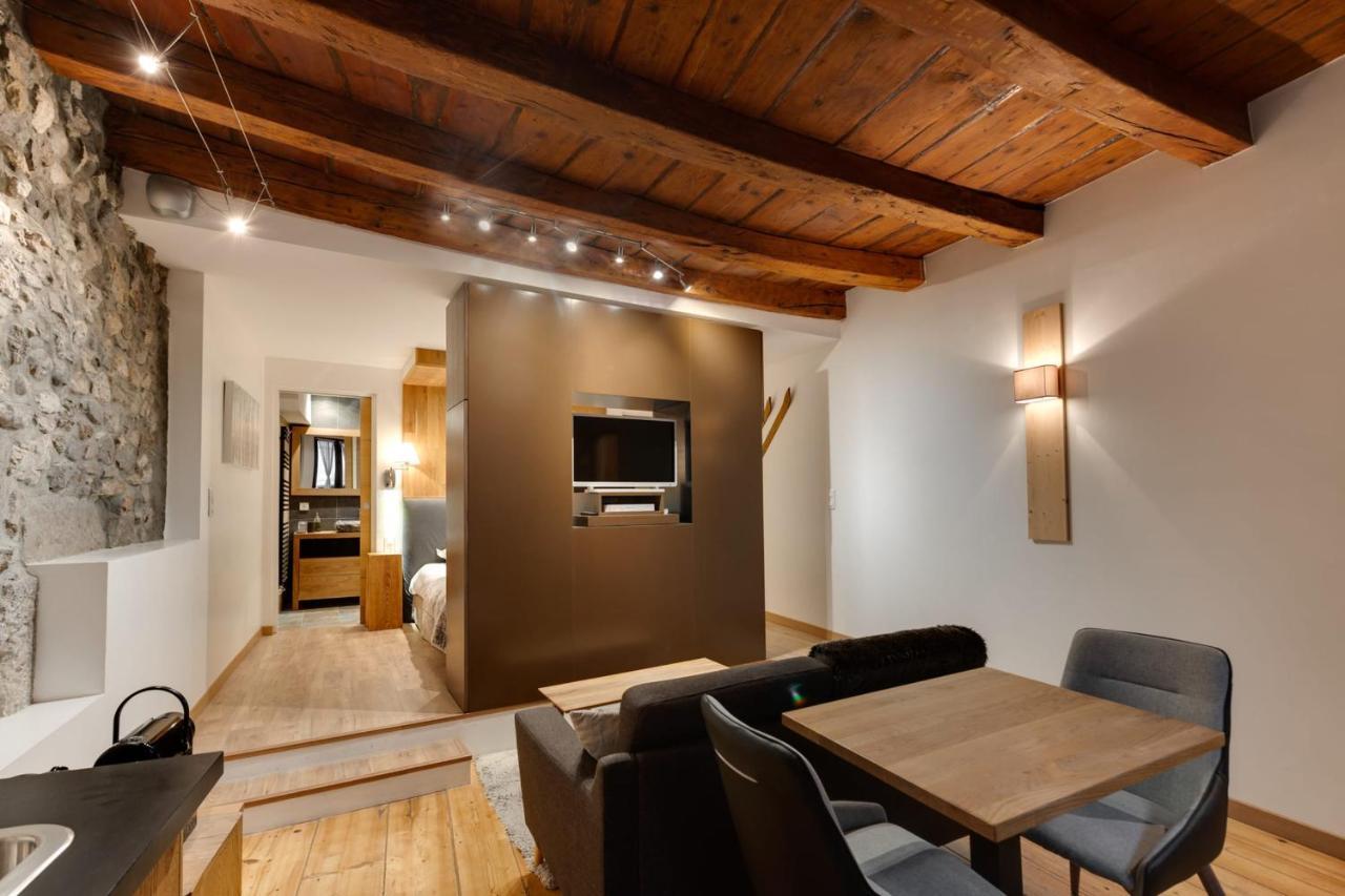 La Cour Filaterie - Suite Au D'Annecy Pdj En Option Exterior foto