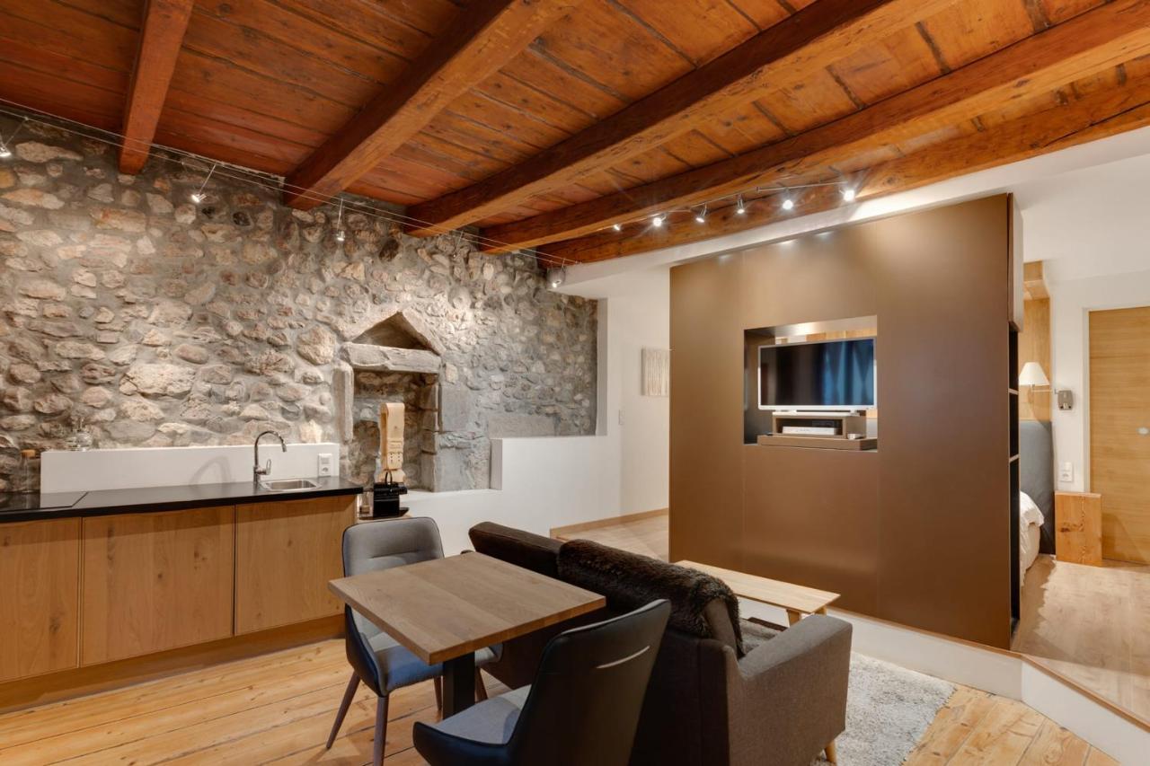 La Cour Filaterie - Suite Au D'Annecy Pdj En Option Exterior foto