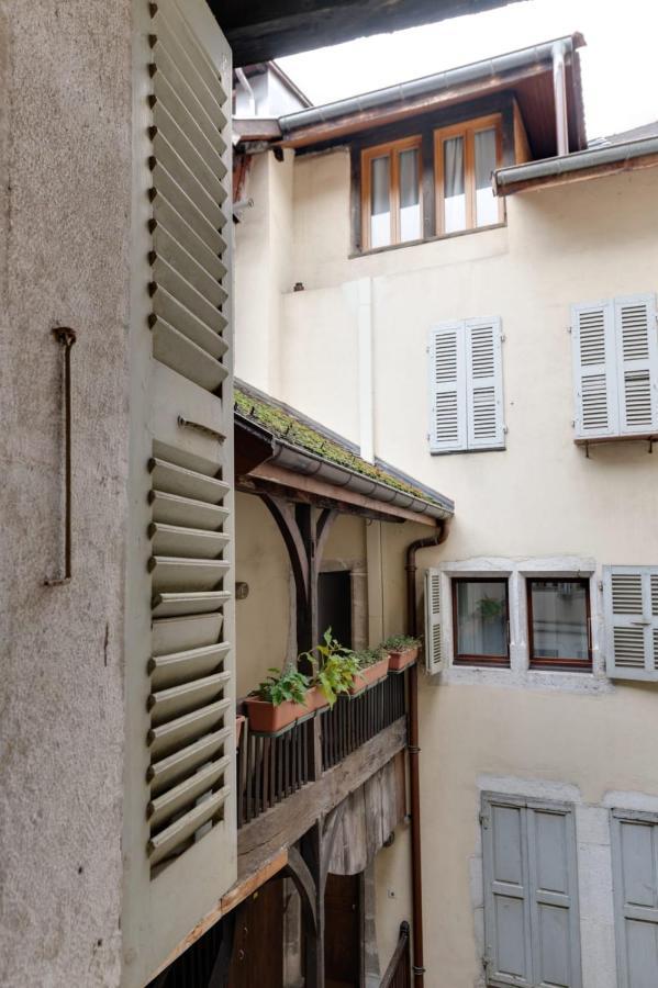 La Cour Filaterie - Suite Au D'Annecy Pdj En Option Exterior foto